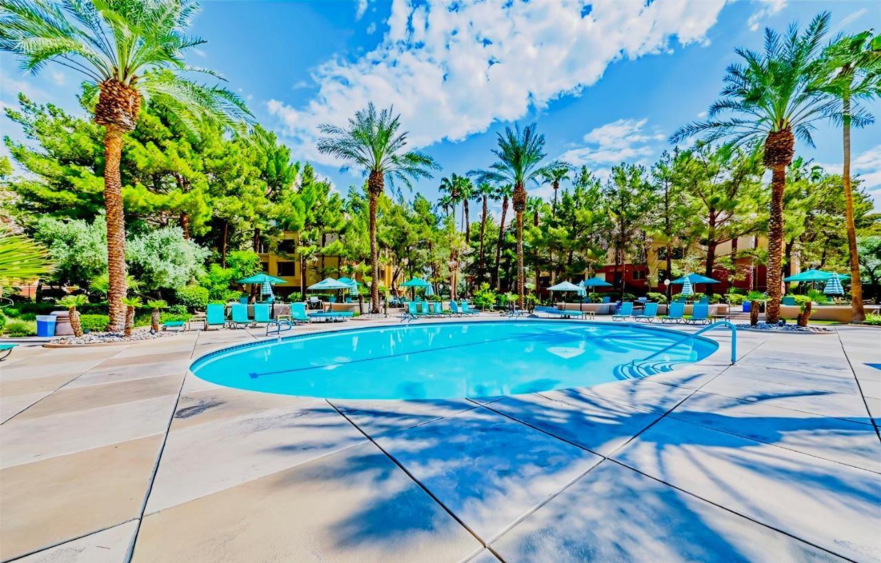 Apartment Fabulous Penthouse: Vegas Strip View With Amenities