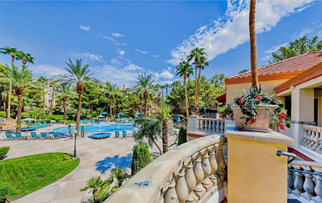 Fabulous Penthouse: Vegas Strip View With Amenities *